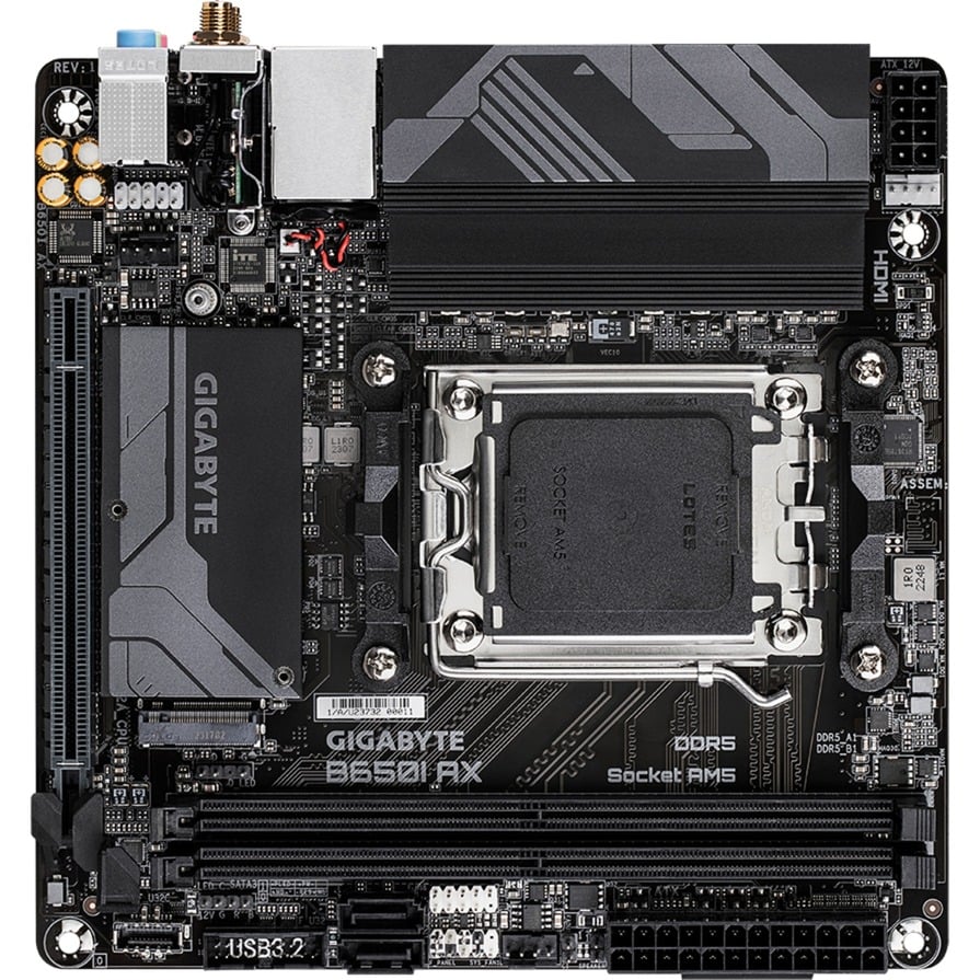 GIGABYTE B650I AX – Image 4