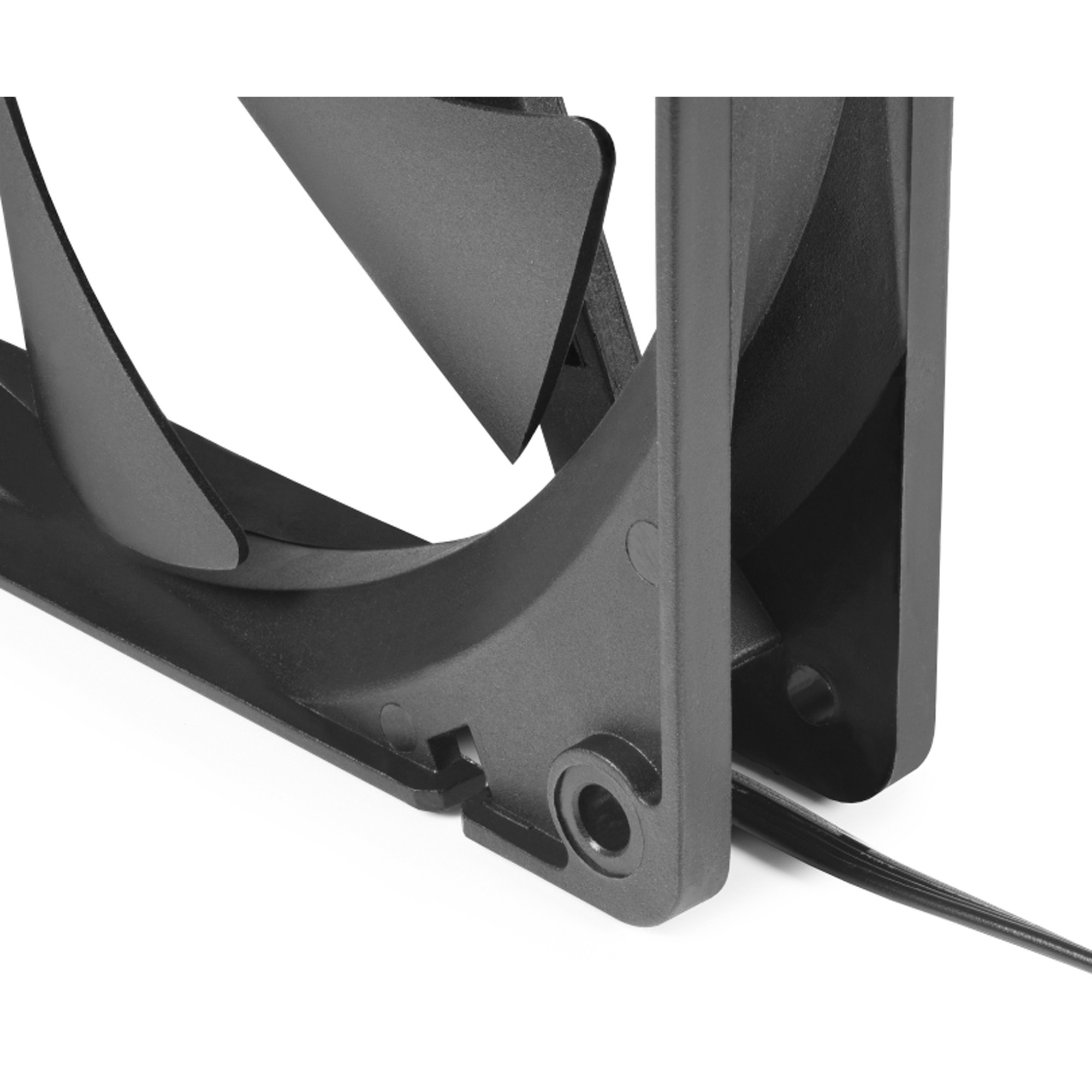 Alphacool Core 140mm PWM 2500rpm – Image 4